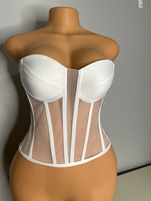 Corset - Image 3